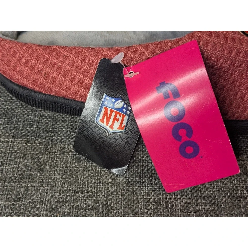 Foco San Francisco‎ 49ers Red Slip On Slippers Size Small 7/8 NFL Football